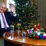 Vánoční poselství Miloše Zemana: Babiš dobrý, Sobotka špatný, já nejlepší kandidát … hlavu vzhůru!