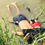 Je snímek utopeného otce s dcerou symbolem utrpení migrantů, nebo citovým vydíráním a manipulací?