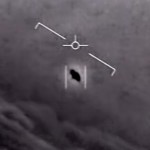 Existují mimozemšťané? Pentagon zveřejnil videozáznamy UFO