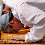 Německo – přechod na právo šaría: Zatímco kritici islámu jsou vězněni, muslimové mohou beztrestně vyzývat k vraždění odpadlíků