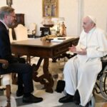 Co nám neřekl pseudopremiér Fiala o svém jednání s papežem Františkem?