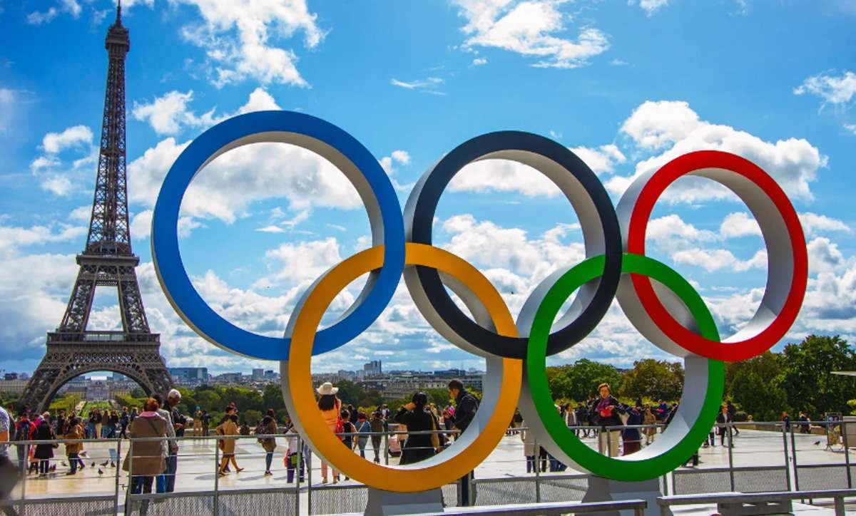 Olympijský propadák | Pravý prostor